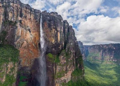 با تور مجازی از آبشار آنجل تماشا کنید