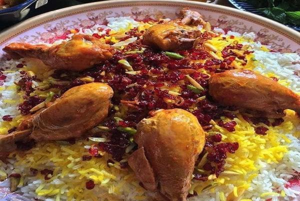 طرز تهیه چلو مرغ زعفرانی بدون رب به روش رستورانی